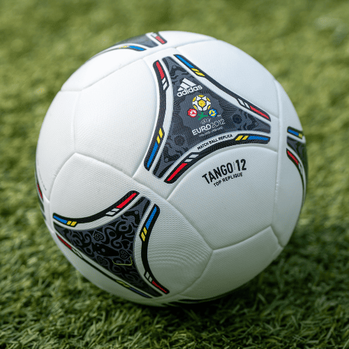Купити Футбольний м'яч EURO 2012 UA